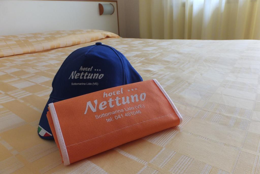Hotel Nettuno Sottomarina Exterior foto